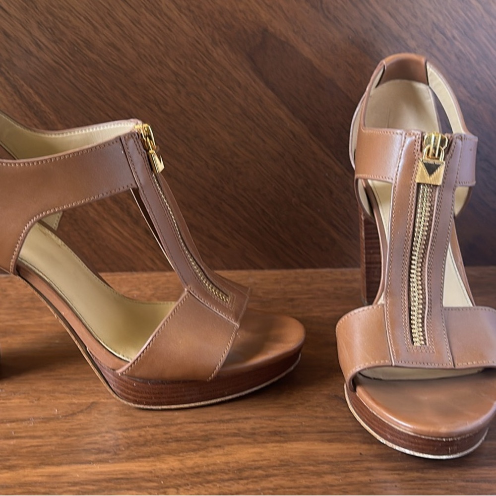 MICHAEL Michael Kors Tan and Gold Block Heel Shoes